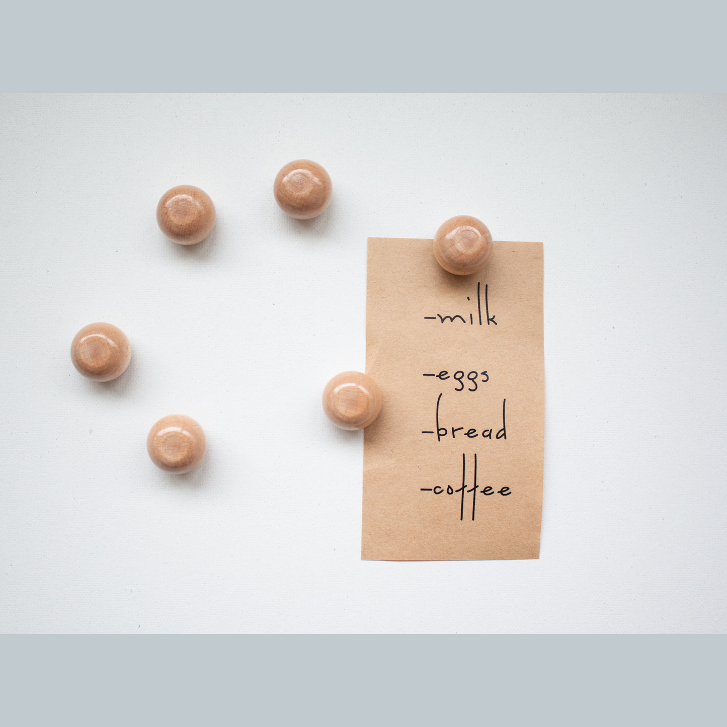 Seeknit Magnetic Needle Keeper Woodball 1 pcs