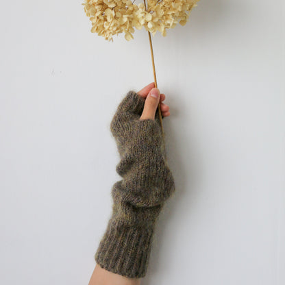 Limited Edition Box, Arm Warmer Set / needle length 6 cm / 2.4 inch