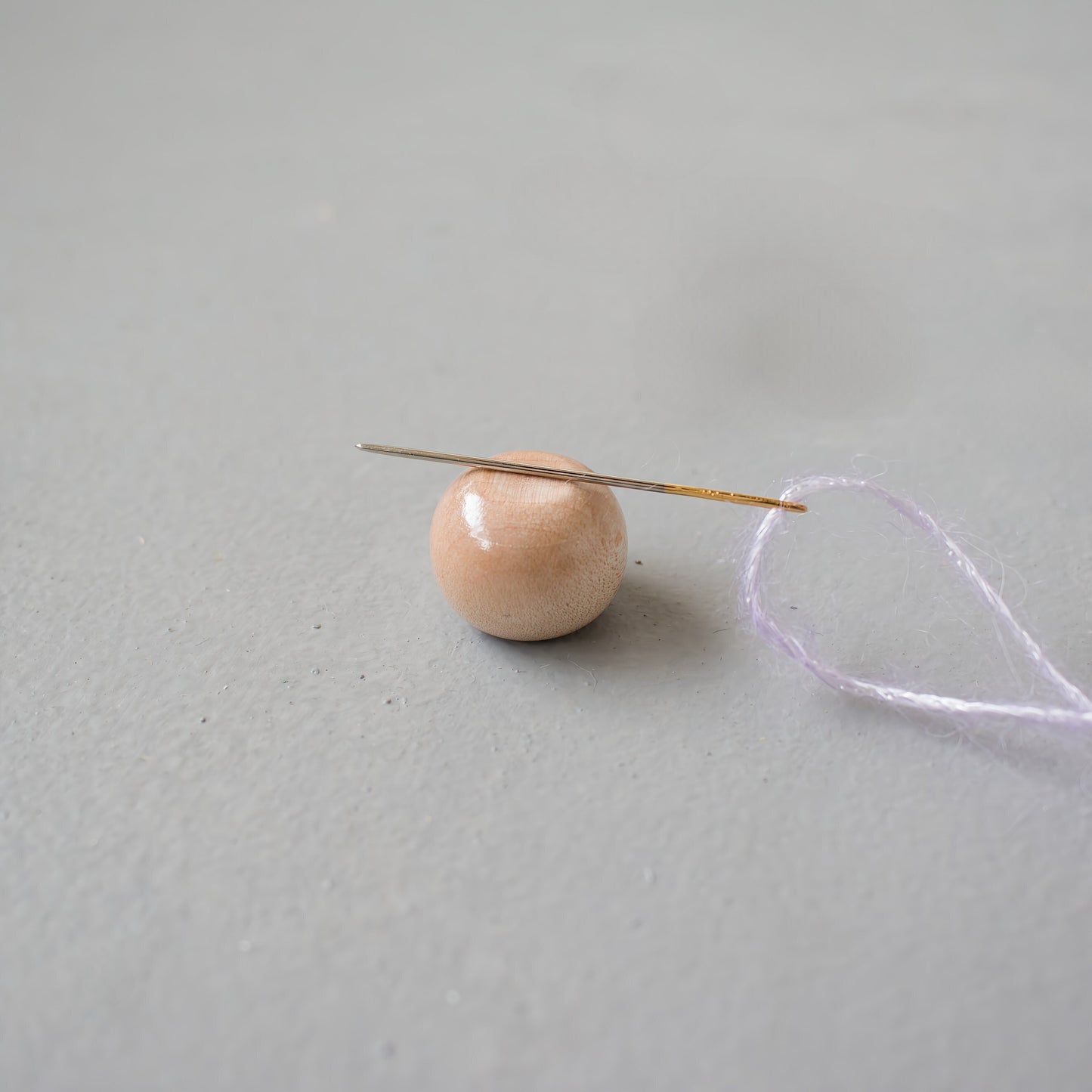 Seeknit Magnetic Needle Keeper Woodball 1 pcs